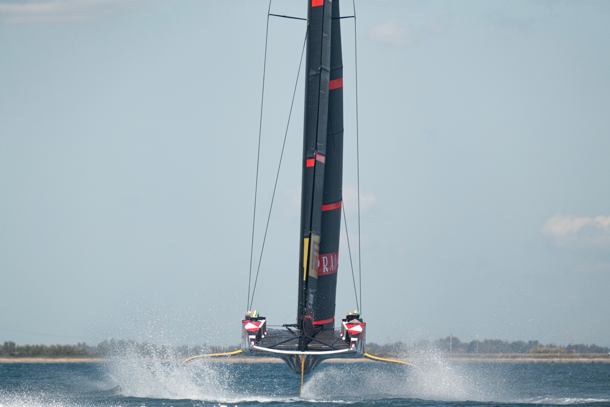 Luna Red Rising LUNA ROSSA RISING - 37th America's Cup