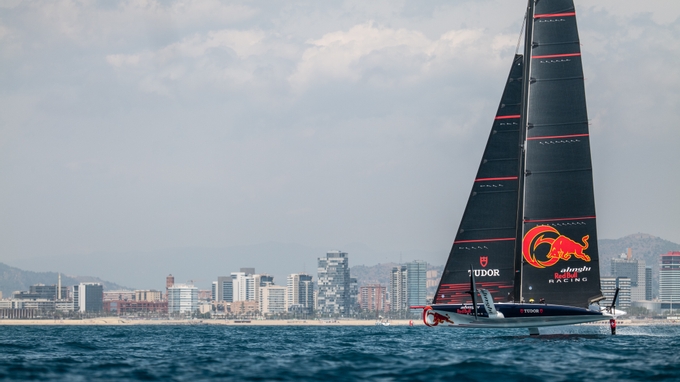 100% IN BARCELONA - 37th America's Cup