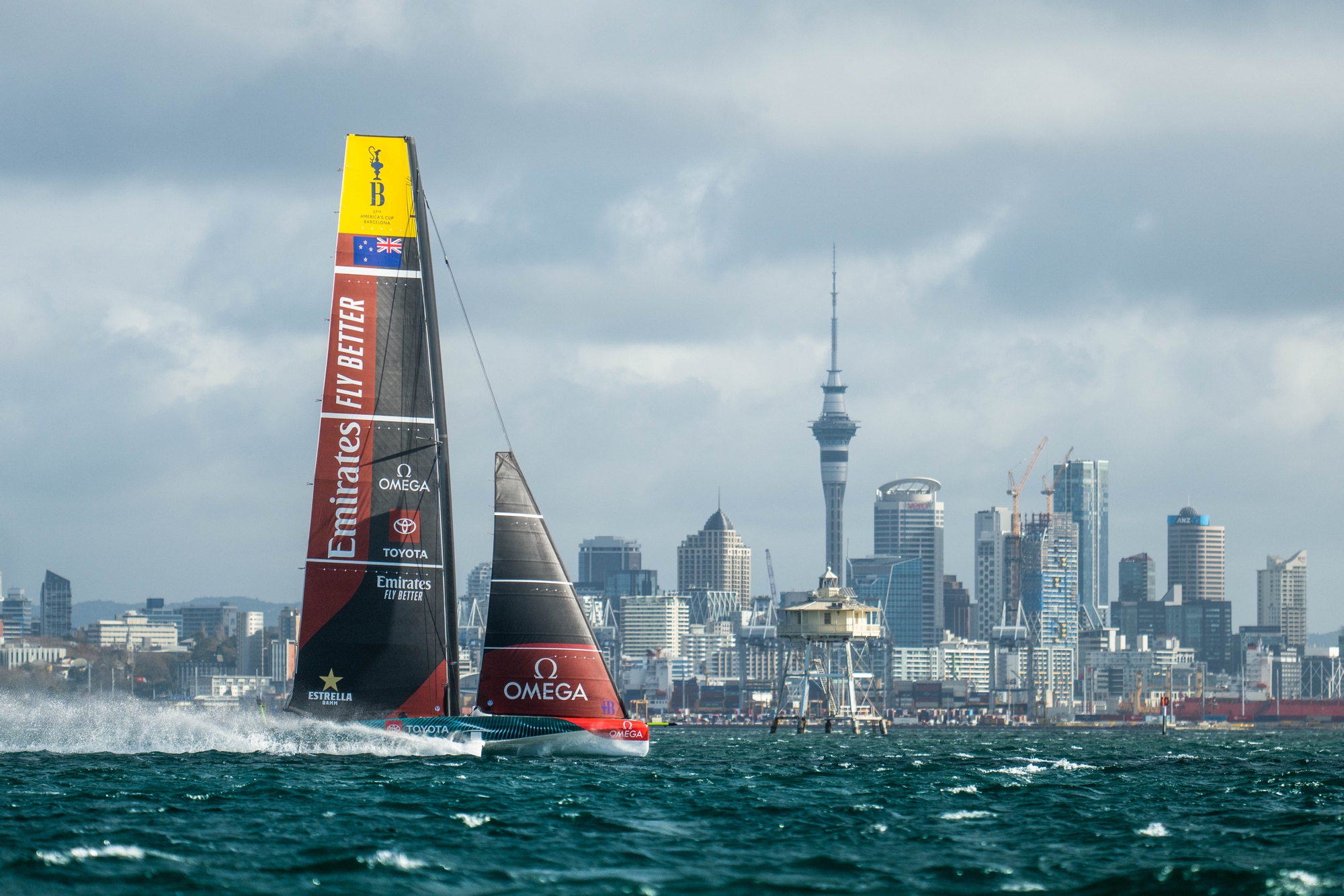 America’s Cup Recon
Emirates Team New Zealand
LEQ12
D34