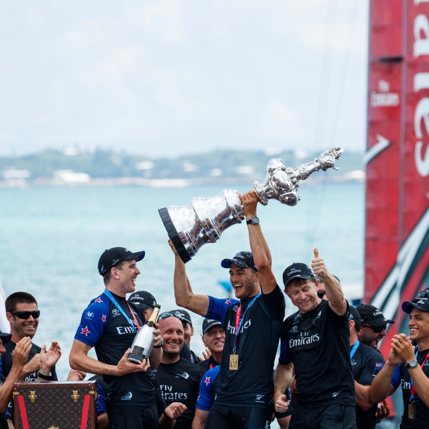 WORLD SAILING AND AMERICA'S CUP LOOK 