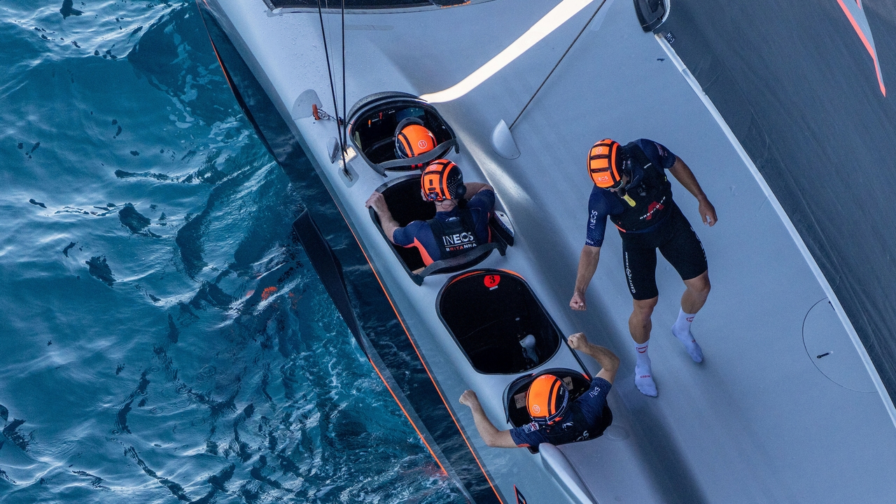 September 09, 2024. Louis Vuitton Cup, Race Day 9. LUNA ROSSA PRADA PIRELLI TEAM